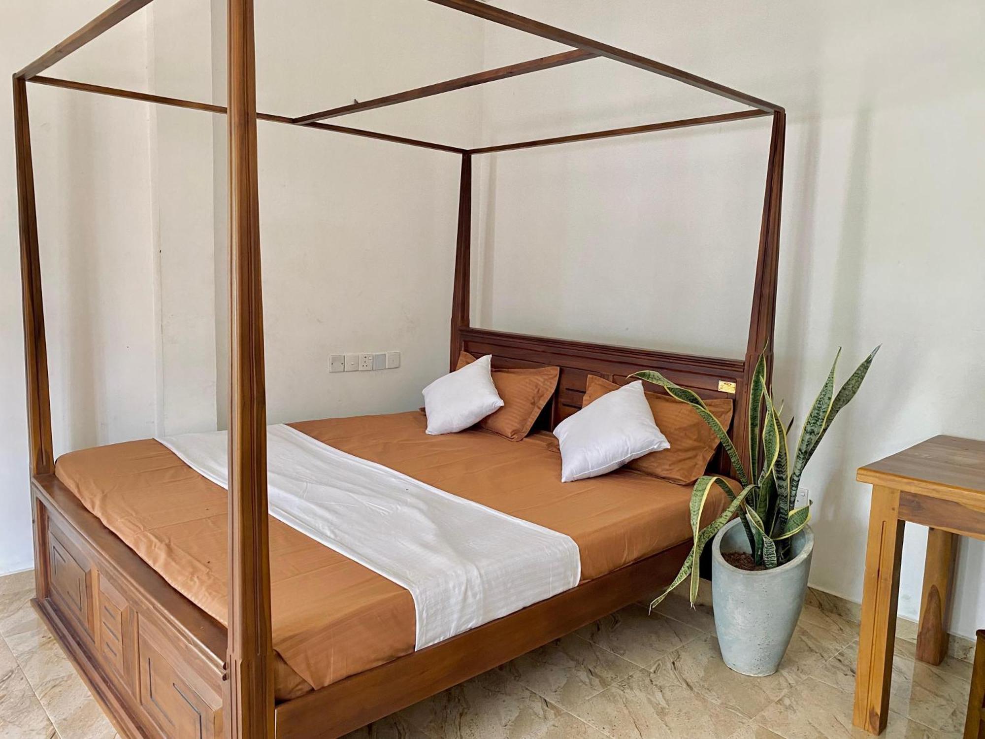 فيليغاما Sasmika Villa Surf And Yoga Hostel المظهر الخارجي الصورة