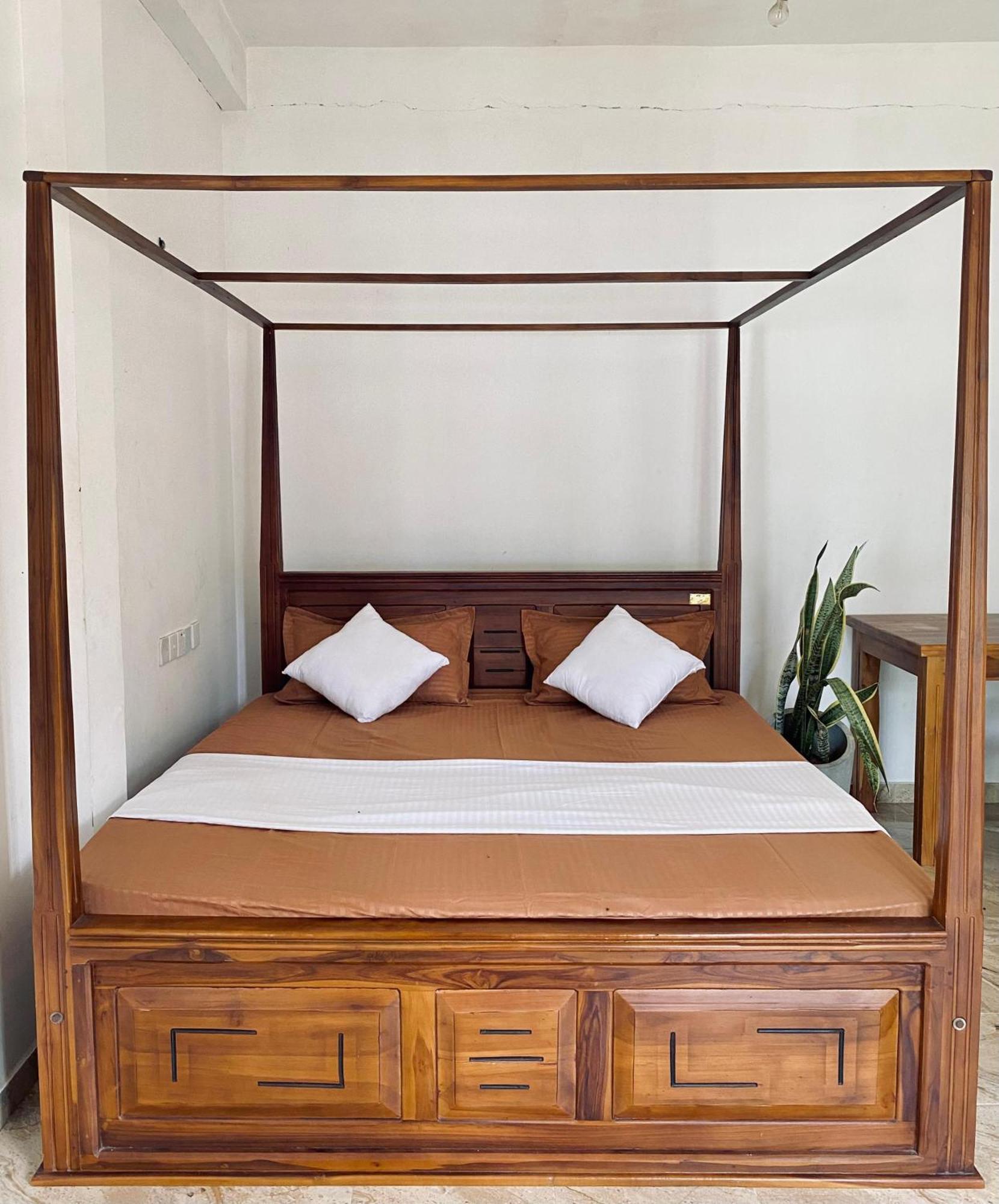 فيليغاما Sasmika Villa Surf And Yoga Hostel المظهر الخارجي الصورة